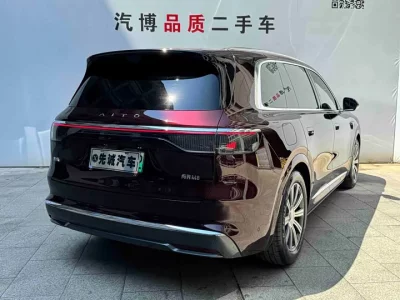 AITO QJM8