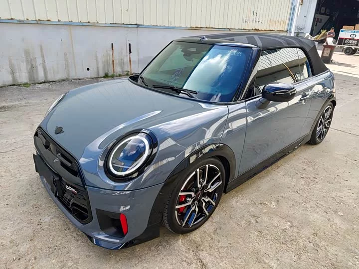 MINI JCW