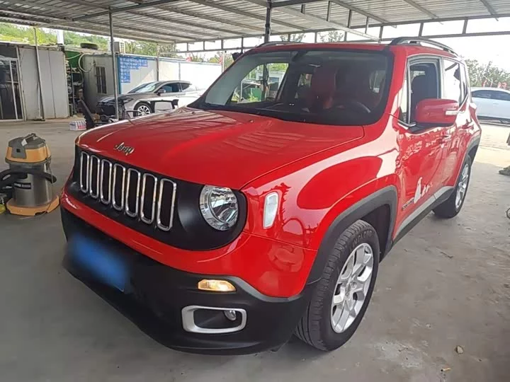Jeep Freeman