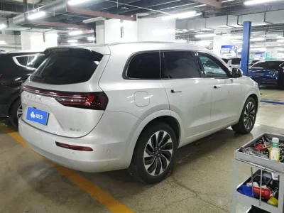 AITO M7