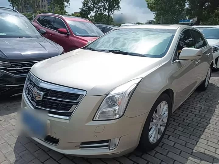 Cadillac XTS