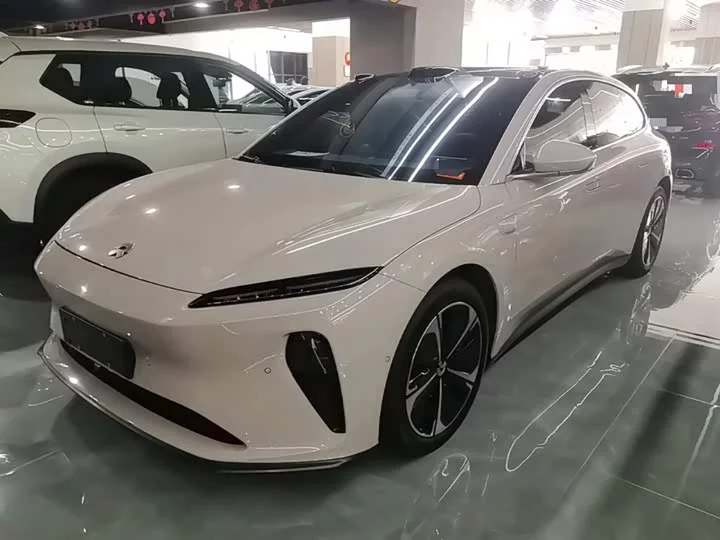 NIO ET5T