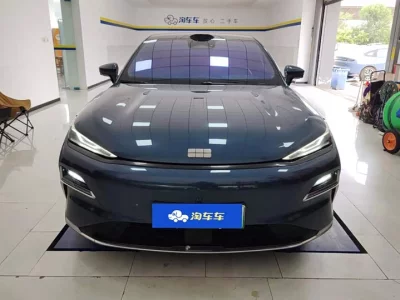 Geely Galaxy Star 8
