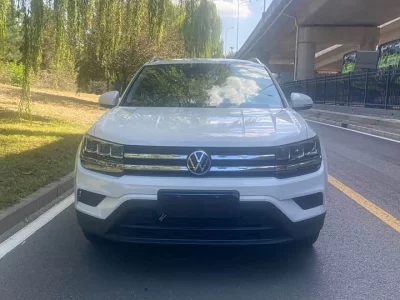 Volkswagen Tharu