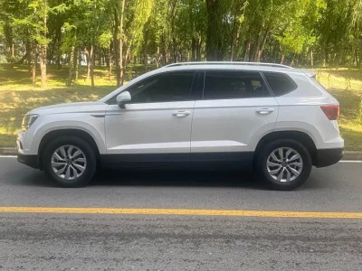 Volkswagen Tharu