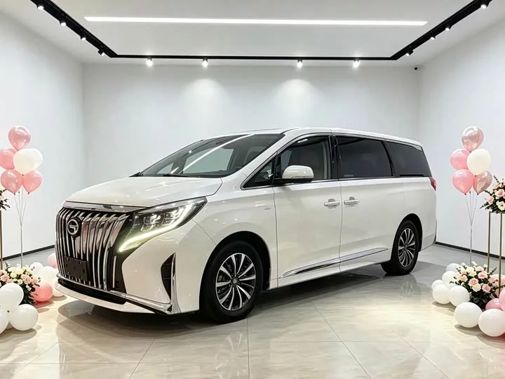 GAC Trumpchi M8