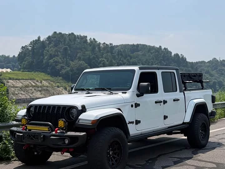 Jeep Gladiator