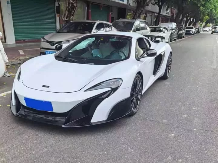 McLaren 12C