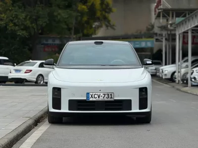 Li Ideal i6