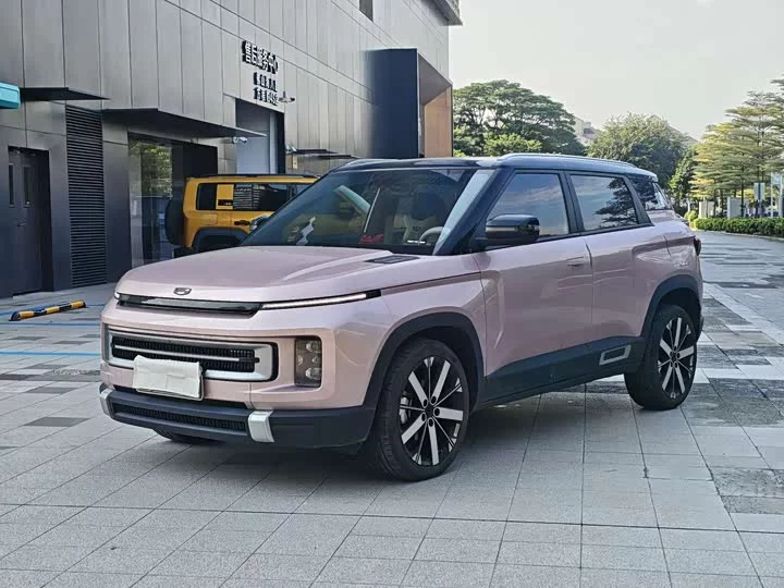 Geely ICON