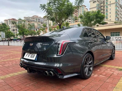 Cadillac CT4
