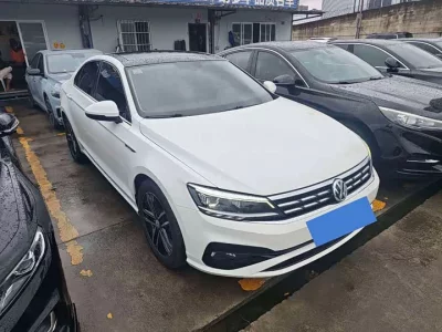 Volkswagen Lamando