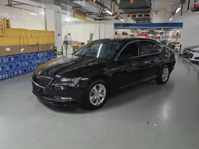 Skoda SuperB