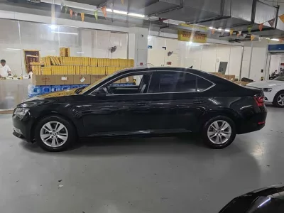 Skoda SuperB