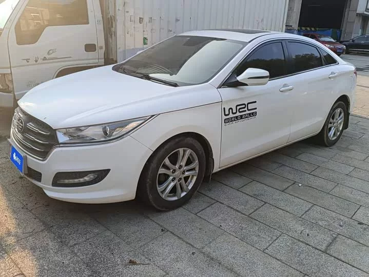 FAW Bestune B50
