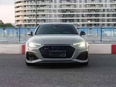 Audi RS 4