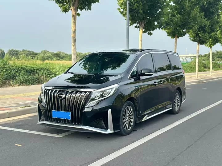 GAC Trumpchi M8