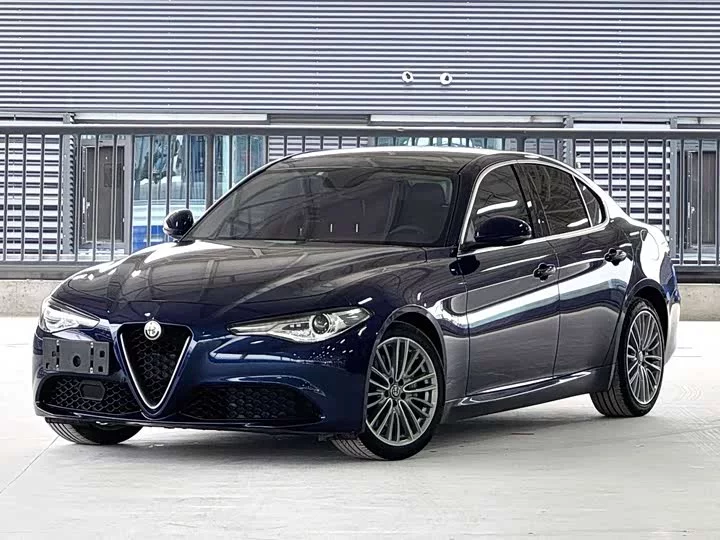 Alfa Romeo Giulia Juliet