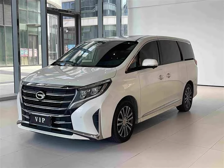 GAC Trumpchi M8