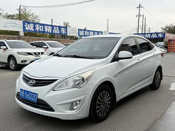 Hyundai Verna