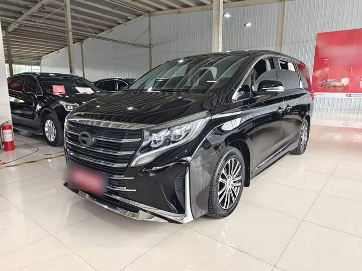 GAC Trumpchi M8