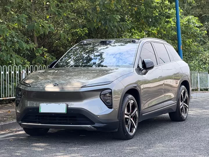 NIO ES7