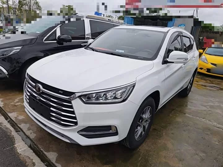 BYD Song