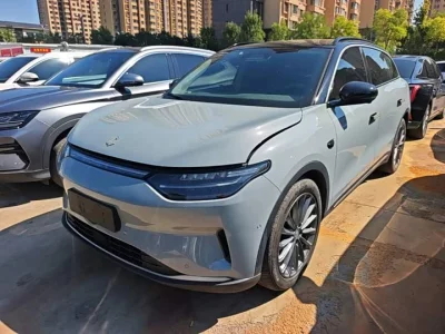 Leapmotor C11