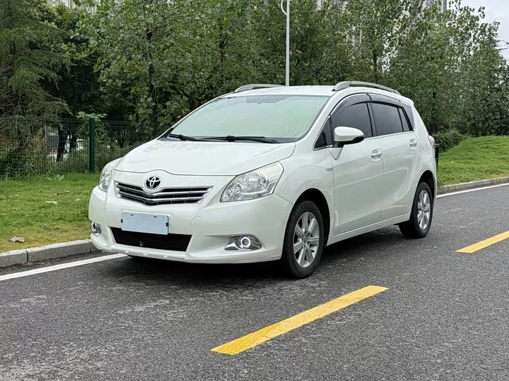 Toyota Verso / EZ