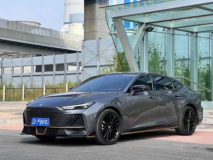 Changan UNI-V