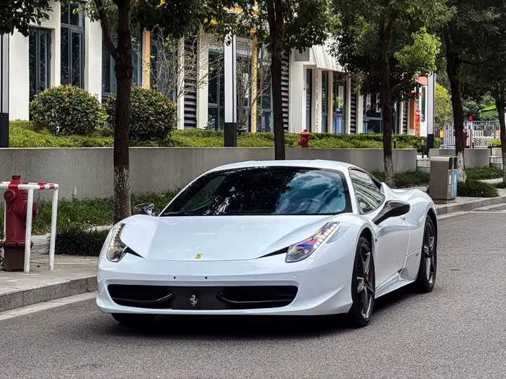 Ferrari 458