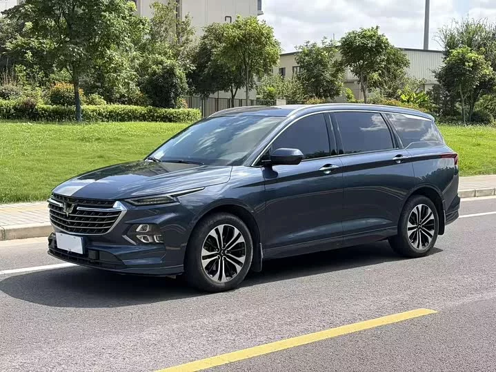 Wuling Cortez