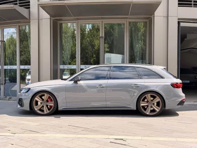 Audi RS 4