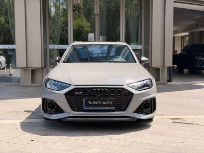 Audi RS 4