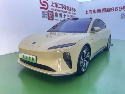 NIO ET5