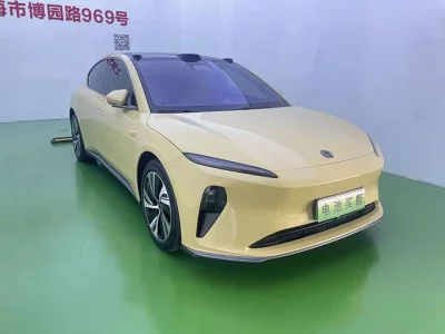 NIO ET5