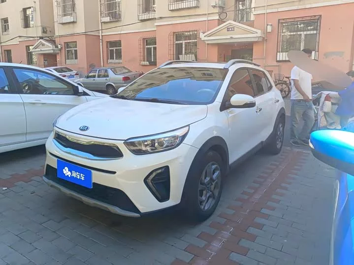 Kia KX1