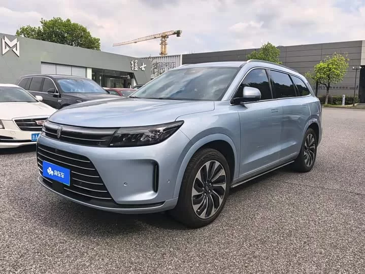 AITO M7
