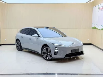 NIO ET5T