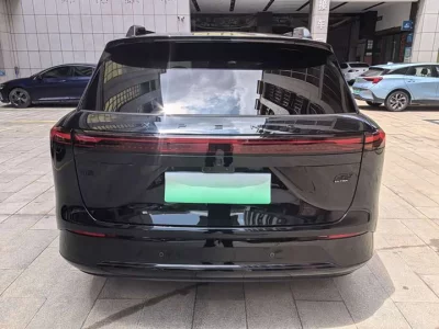XPeng G9