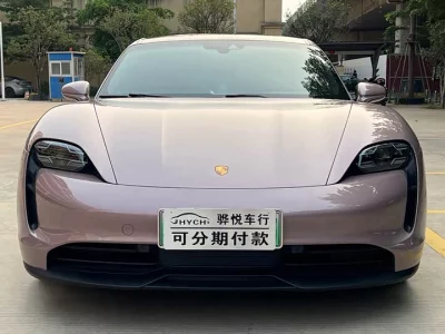 Porsche Taycan
