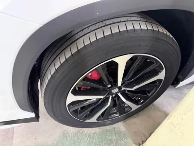 Toyota Crown Kluger