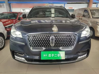 Lincoln Aviator