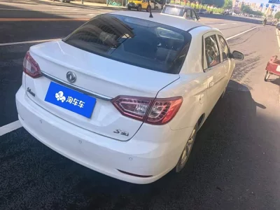 Dongfeng S30