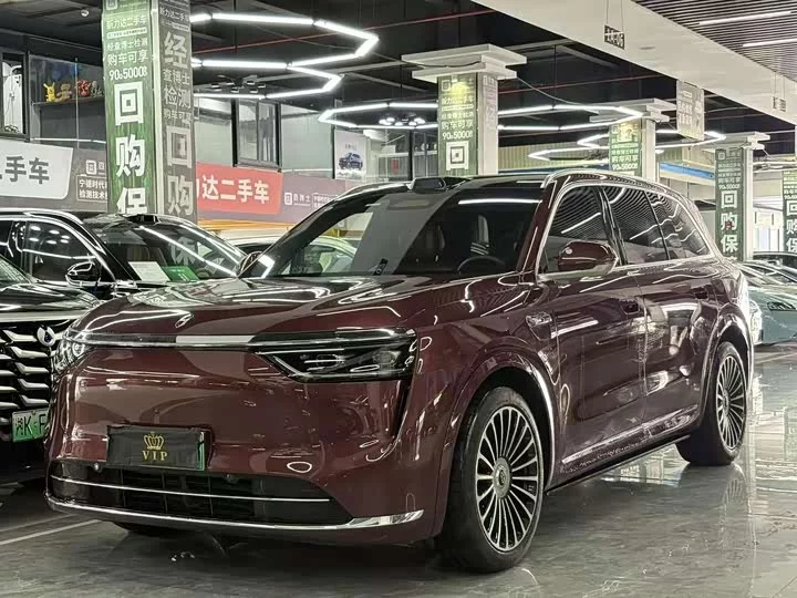 AITO QJM8