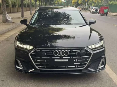 Audi A7L