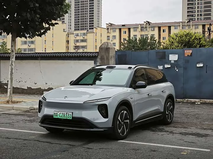 NIO ES6