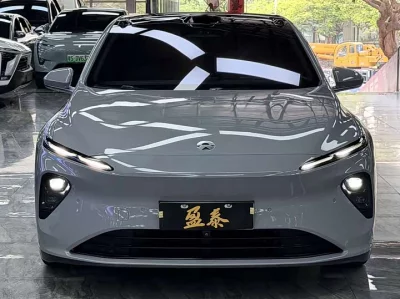 NIO ET7