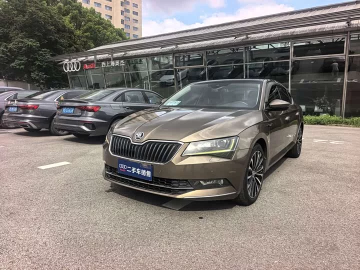 Skoda SuperB