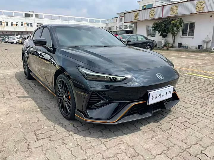 Changan UNI-V